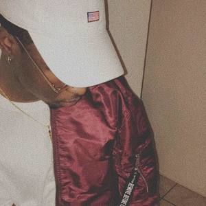 Meet your Posher, Tireek